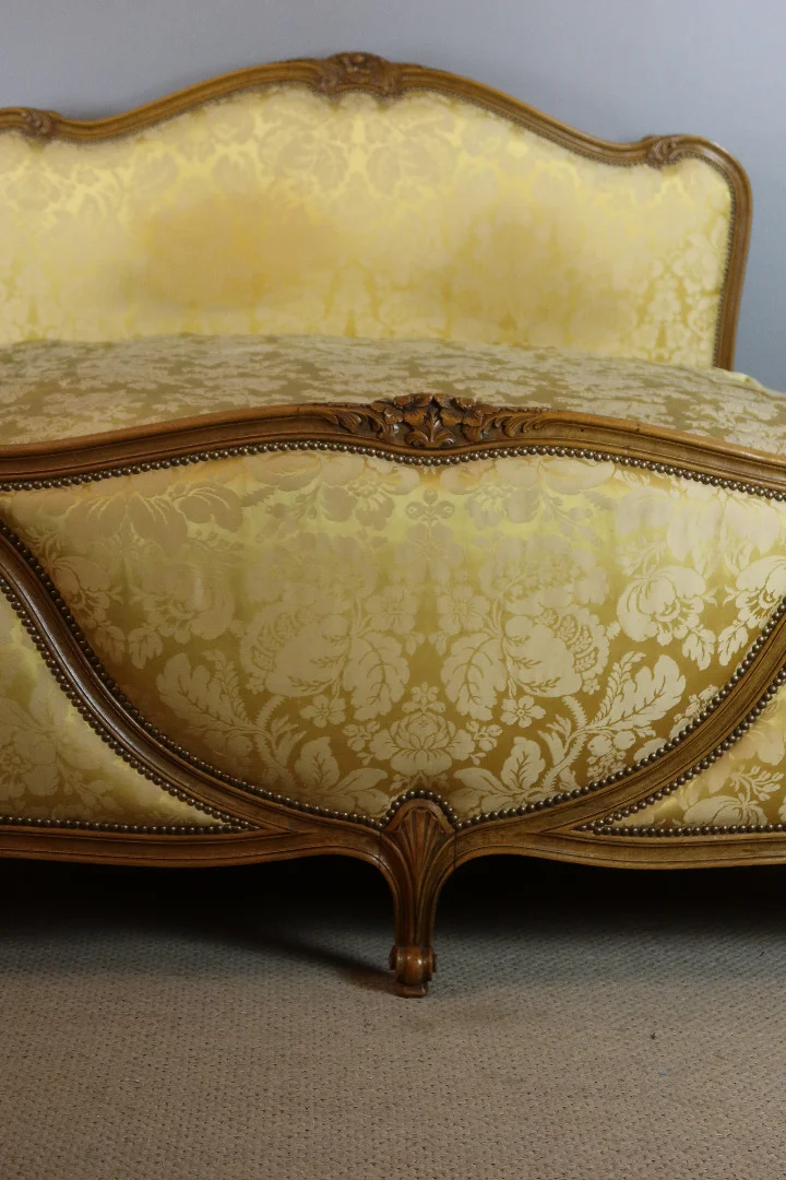 LIT LOUIS XV EN NOYER