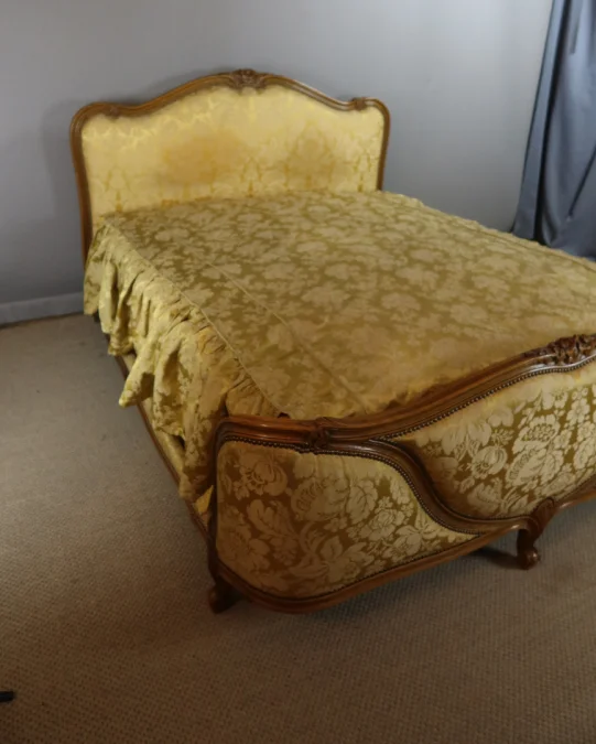 LOUIS XV BED