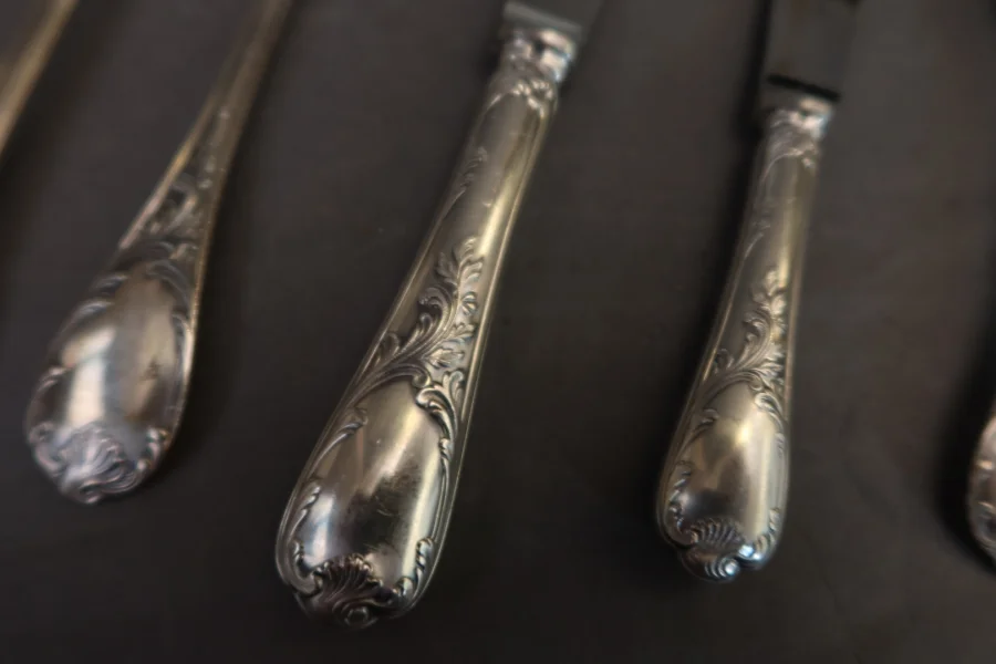 Ménagère Christofle modèle Marly 87 pièces