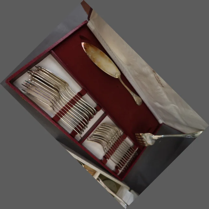 Ménagère Christofle modèle Marly 87 pièces