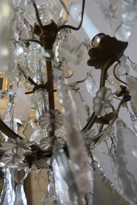 Lustre XIX en bronze et pampilles