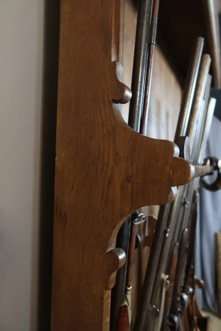 GUN RACK