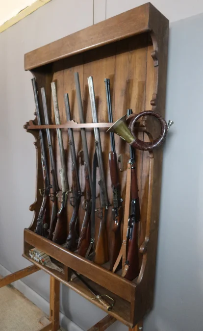 GUN RACK