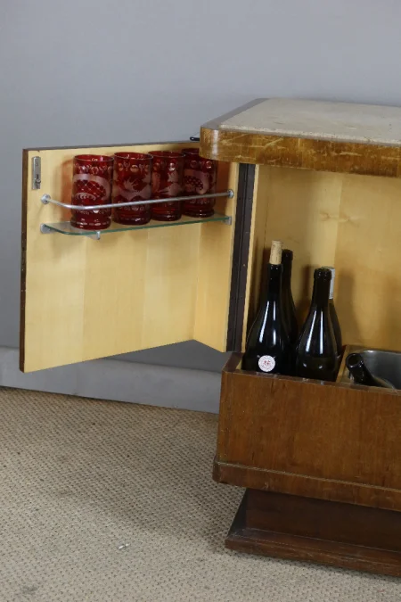 Bar serviteur sur roulettes