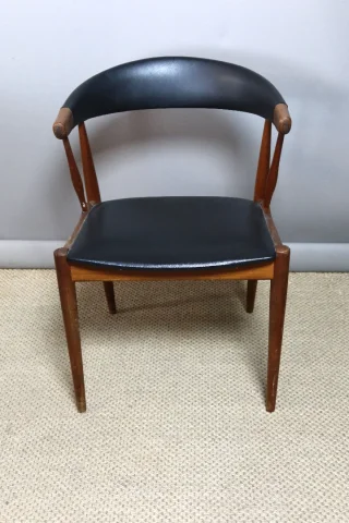 Bureau vintage et son fauteuil