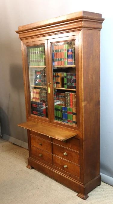 Bibliothèque en chêne XIXème siècle