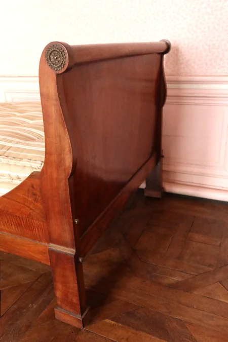 NINETEENTH CENTURY BED