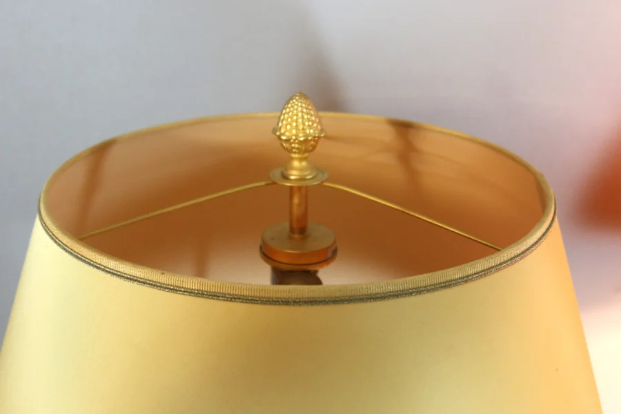 Paire de lampes en marbre et porcelaine