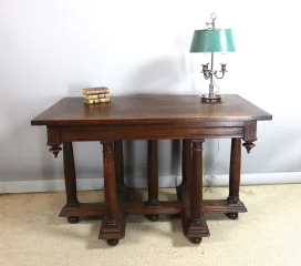 Table Renaissance époque XIXème siècle