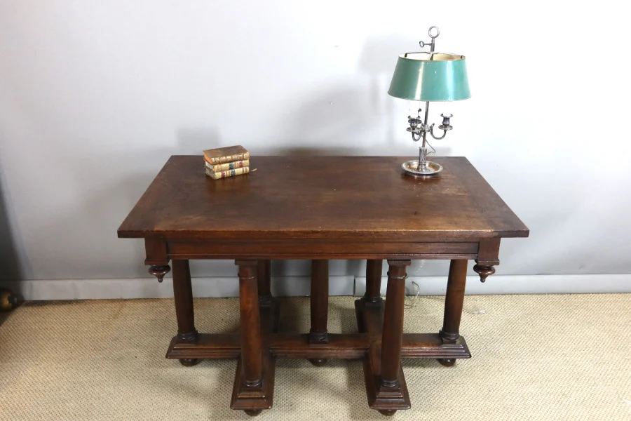 Table Renaissance époque XIXème siècle