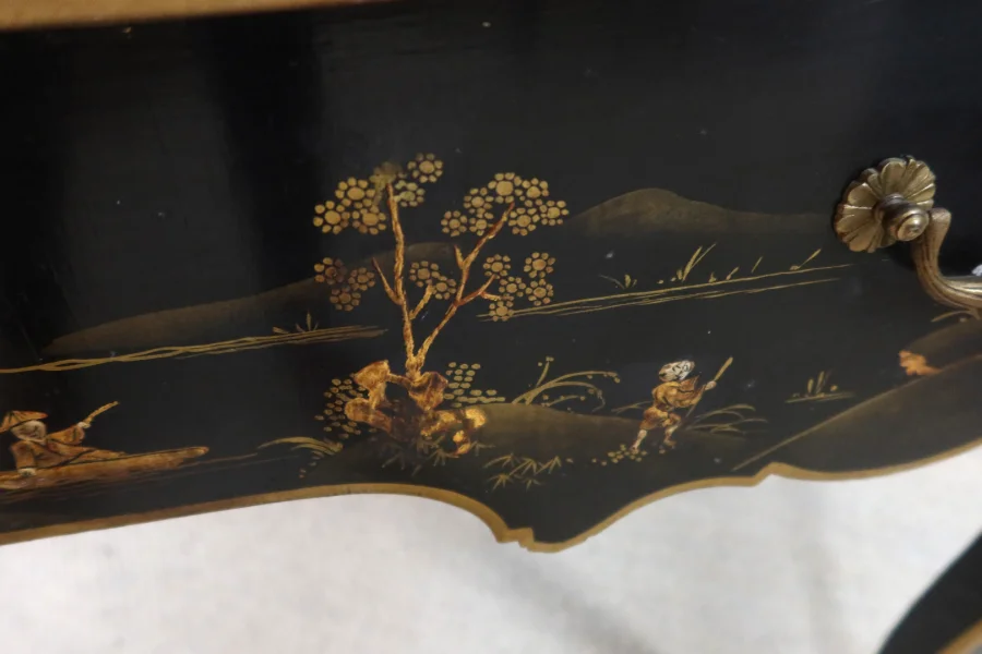 LOUIS XV STYLE DESK