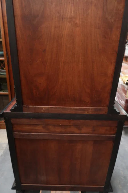 Buffet deux corps marqueté fin XIXème