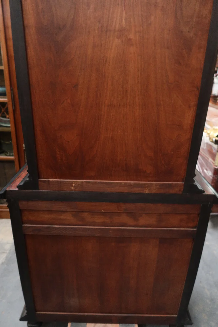 Buffet deux corps marqueté fin XIXème