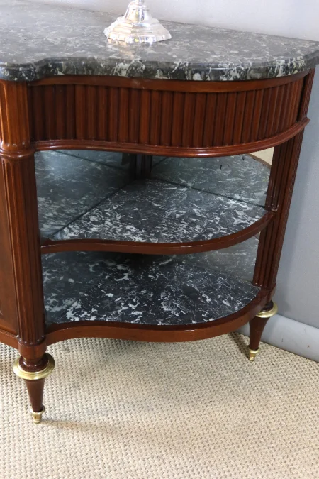 Buffet desserte Louis XVI fin XVIIIème