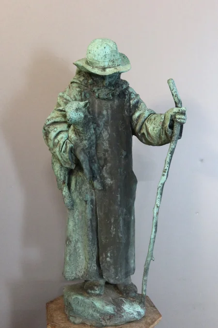 BRONZEN BEELD