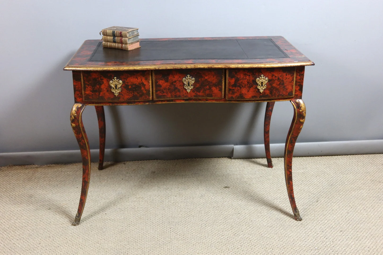 Bureau en laque fin XVIIIème siècle