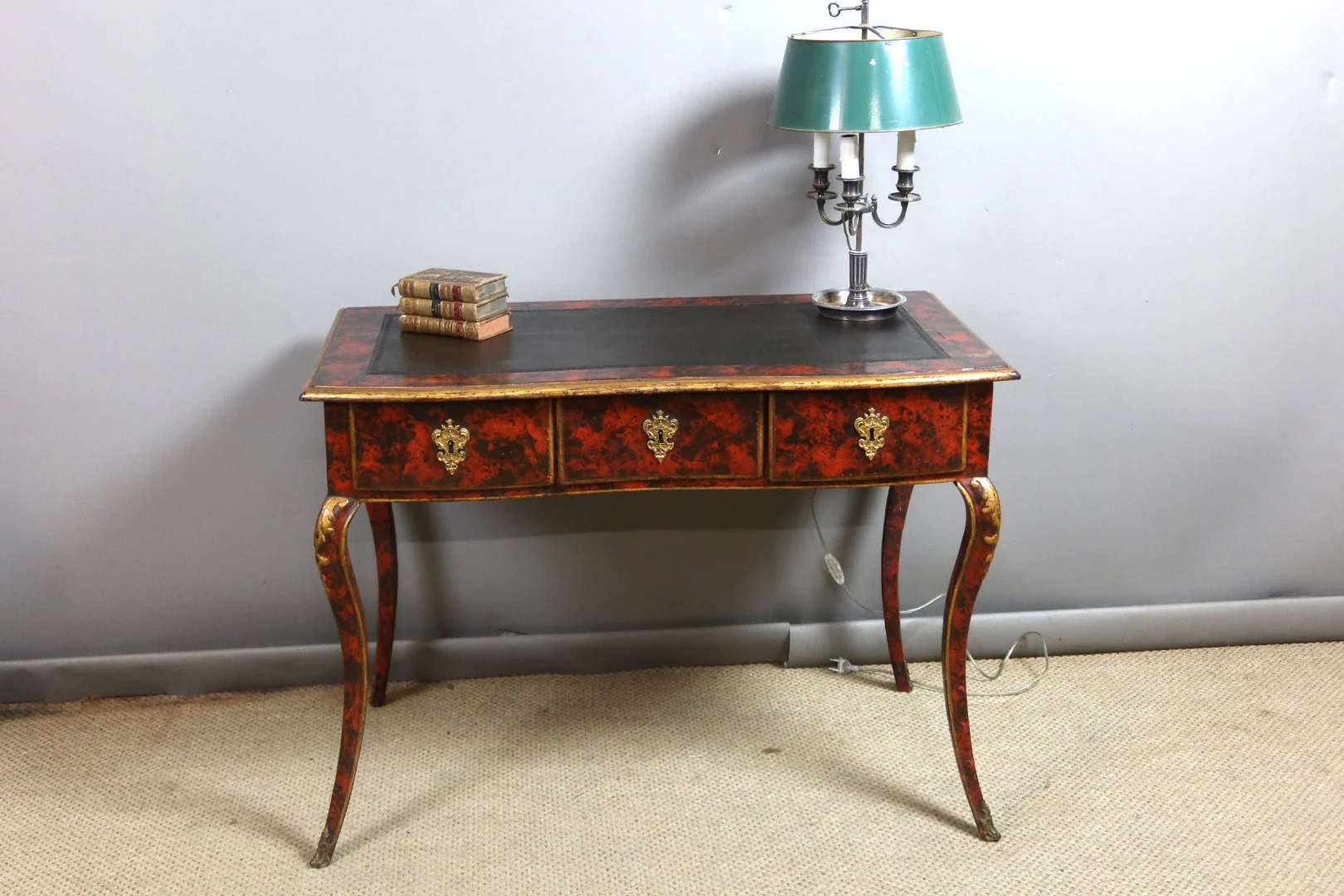 Bureau en laque fin XVIIIème siècle