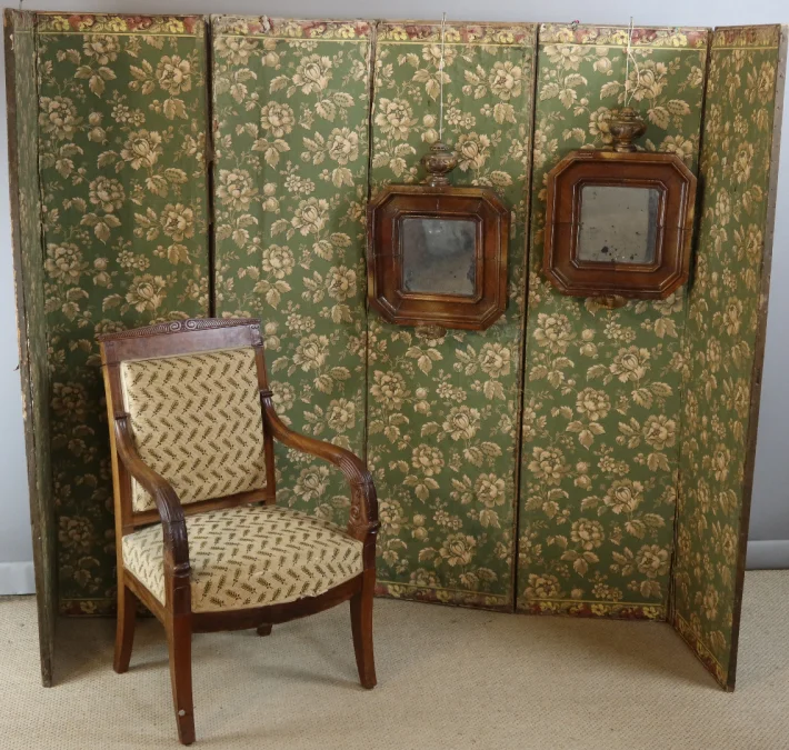 paire de miroirs au bras de lumière