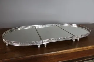 TABLE TRAY