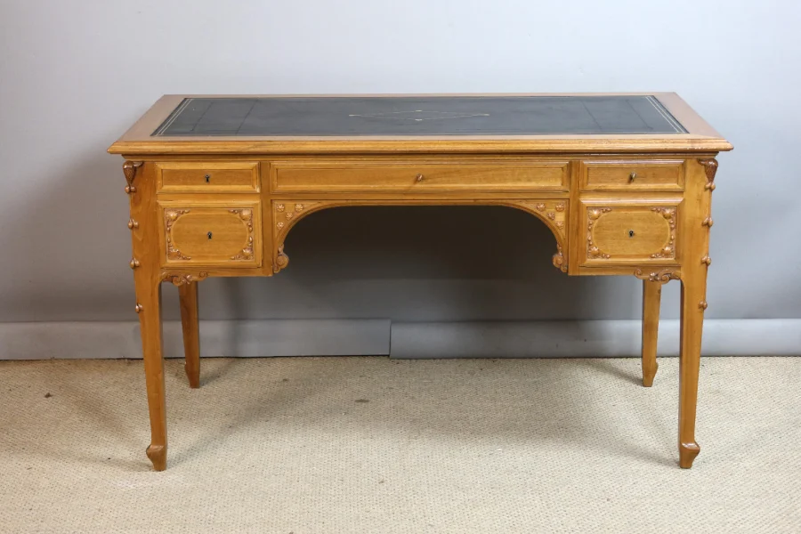 Bureau Art Nouveau