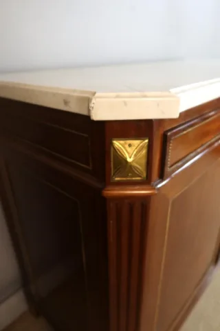 Buffet Louis XVI