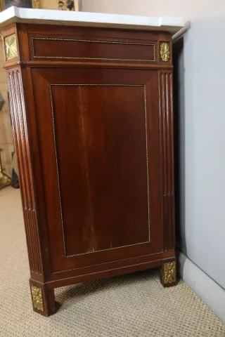 Buffet Louis XVI