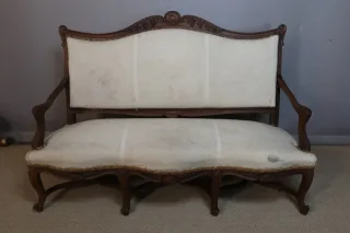 LOUIS XV PERIOD SETTEE