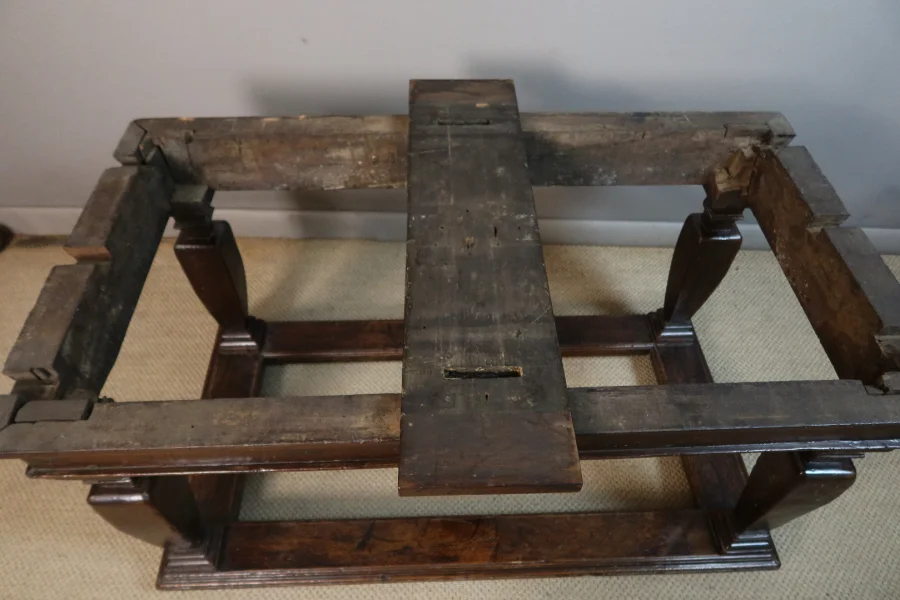 Table à allonges style Renaissance XIXème