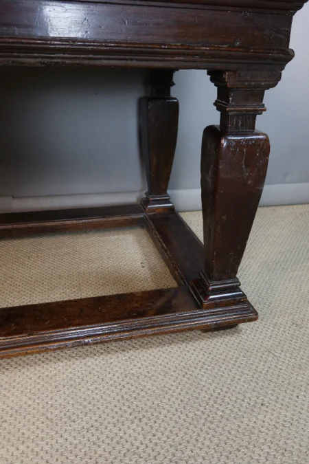 Table à allonges style Renaissance XIXème