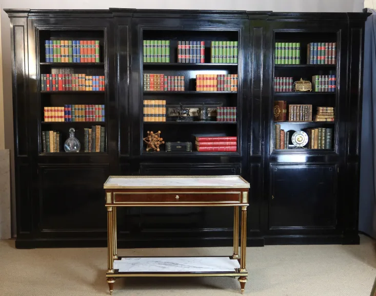 CONSOLETAFEL UIT DE PERIODE VAN LOUIS XVI
