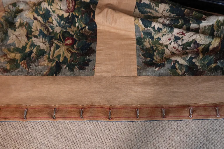 AUBUSSON-WANDTEPPICH