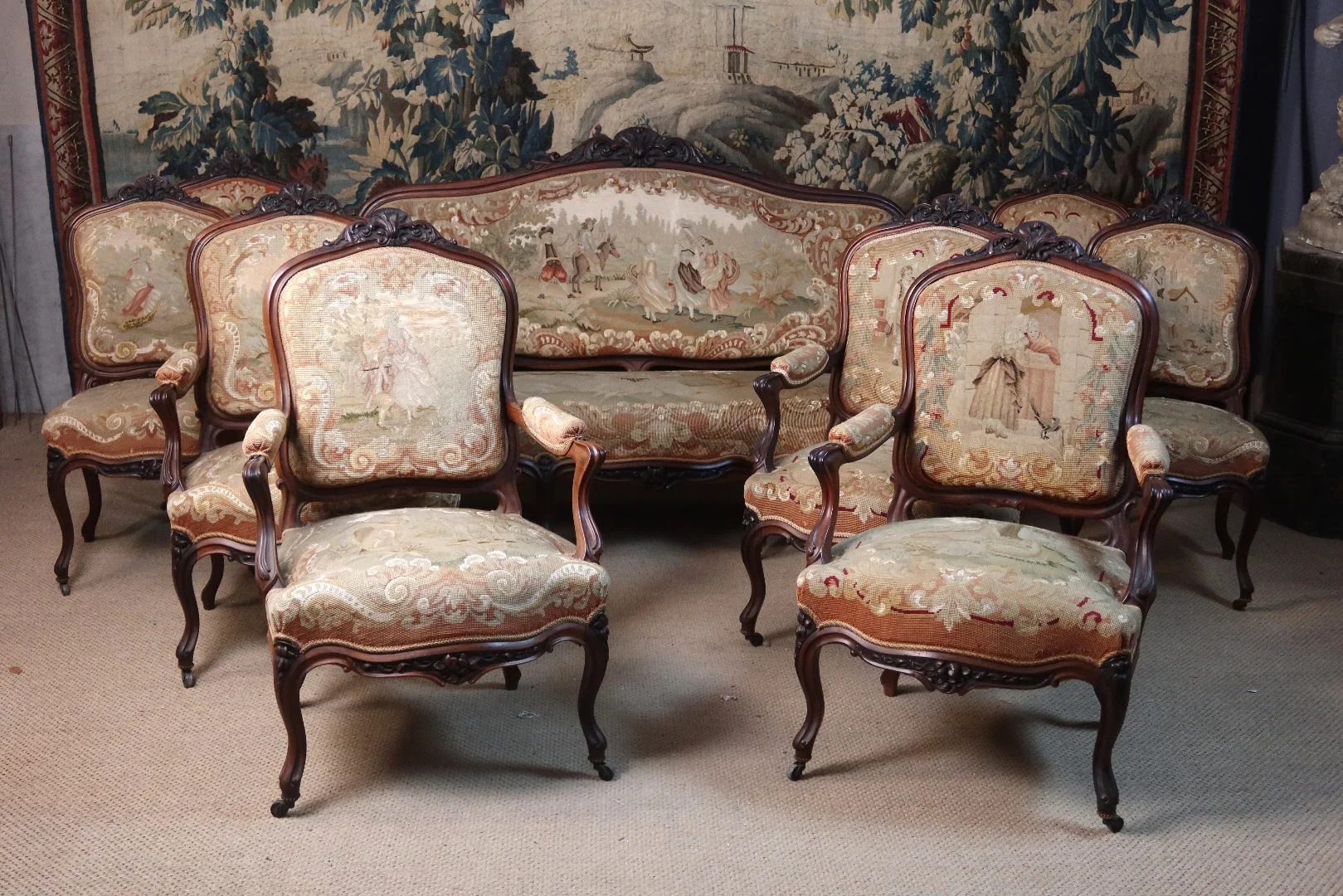WOHNZIMMER-SUITE AUS DER ZEIT NAPOLEONS III.