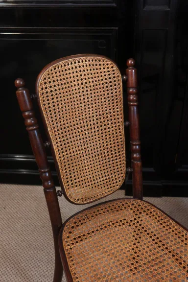 THONET-STÜHLE