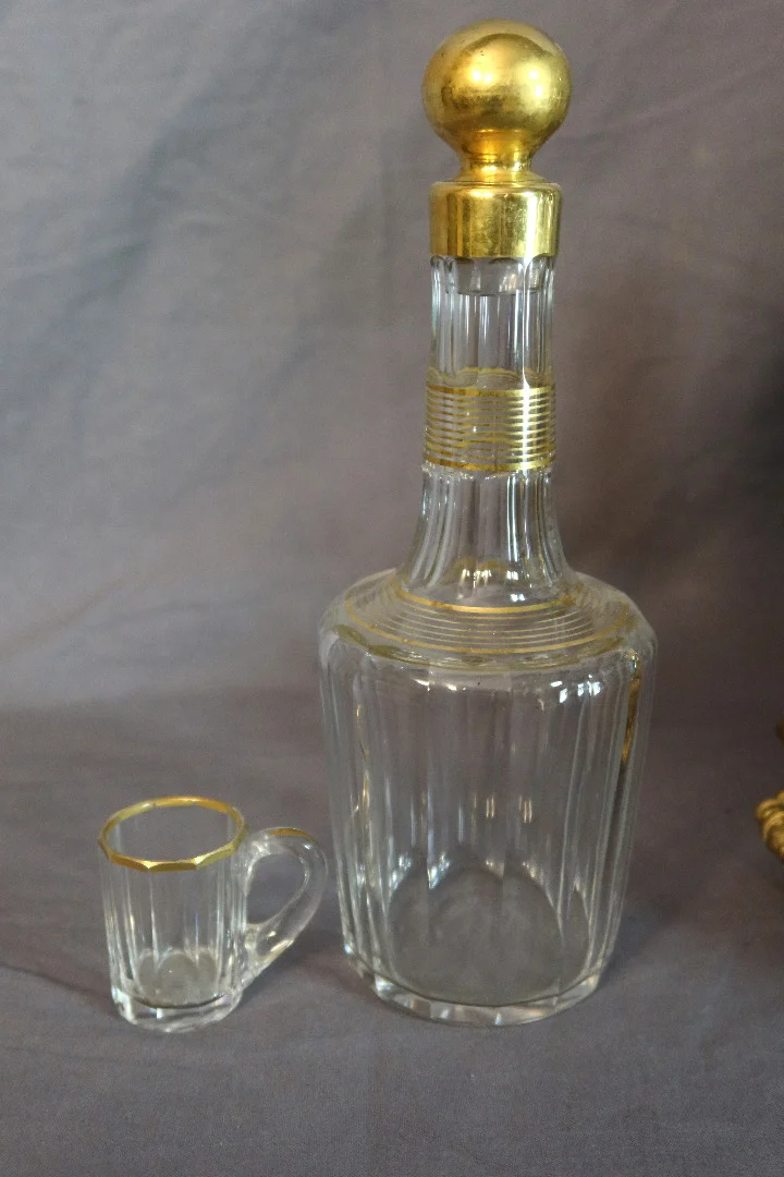 NINETEENTH CENTURY  DECANTER BOX