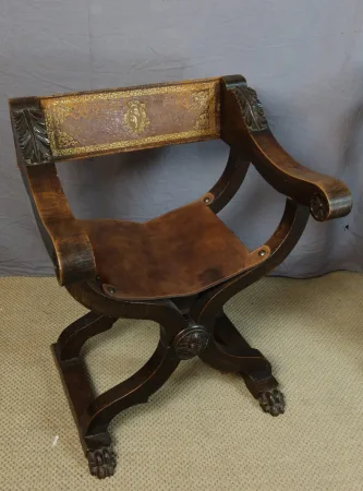 FAUTEUILS CURULE XIX SIECLE — Bon état