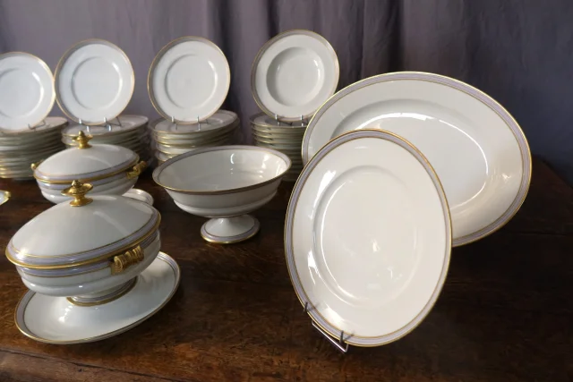 Service de table en porcelaine XIX 112 pièces signées Hache Pépin-Lehalleur — Very good condition