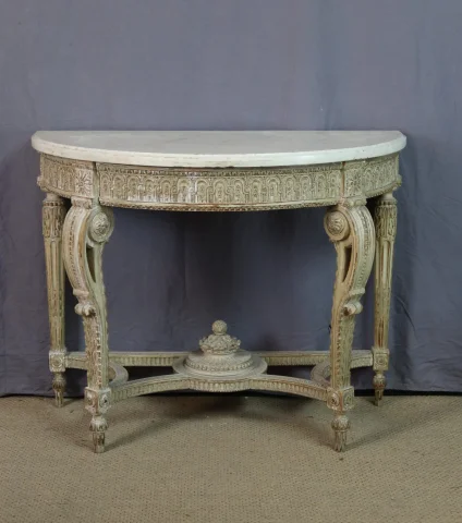 Painted console table — Good condition