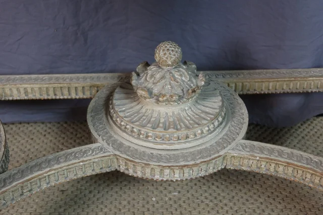 Painted console table — Good condition