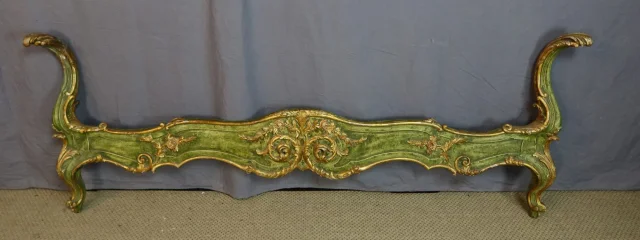 Rocaille Bed XX — Redelijke staat
