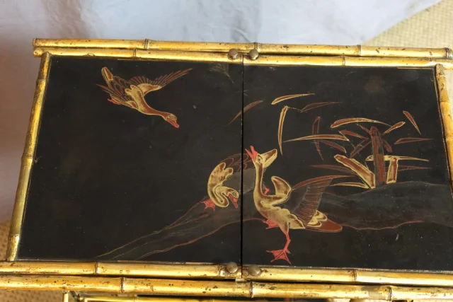 Napoléon III bijzettafel — Goede staat