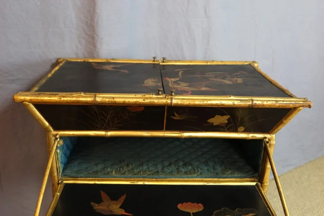 Napoléon III bijzettafel — Goede staat