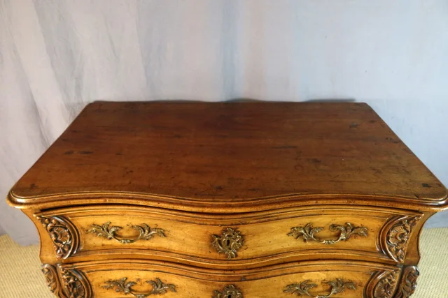 18th-Century Lyonnaise Chest of Drawers — Very good condition