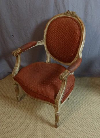 Set van Zeven Louis XVI Fauteuils — Redelijke staat