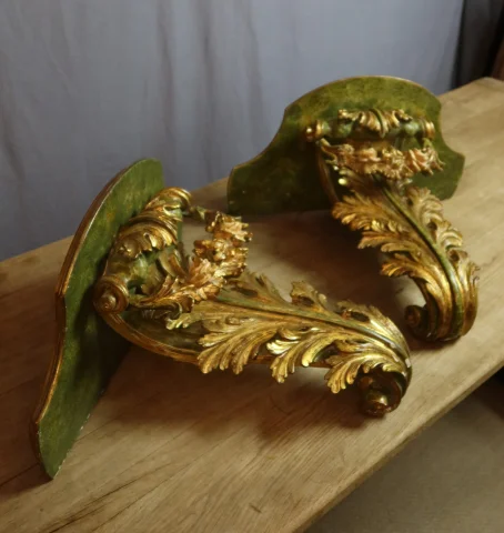 Pair of painted and gilt wood consoles, 20th century — Very good condition