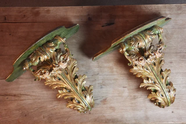 Pair of painted and gilt wood consoles, 20th century — Very good condition