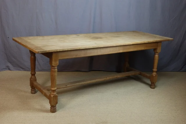 Mesa de comedor — Buen estado
