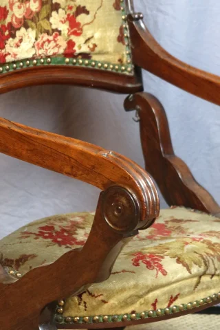 19th Century Curule Chair — Good condition
