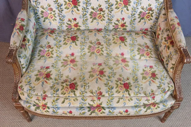 Großer Fauteuil oder Marquise — Restaurierungsbedürftig