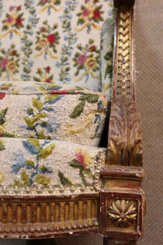 Großer Fauteuil oder Marquise — Restaurierungsbedürftig