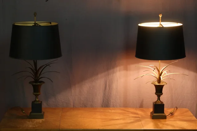 Paar Lampen der Maison Charles — Guter Zustand